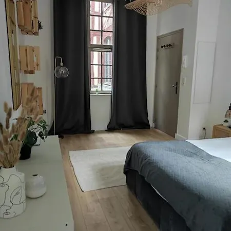 Carre D Or De Vue Sur La Cathedrale Apartment *