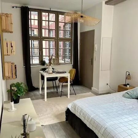 Carre D Or De Vue Sur La Cathedrale Apartment *